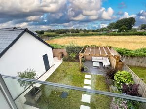 Photo 17- click for photo gallery